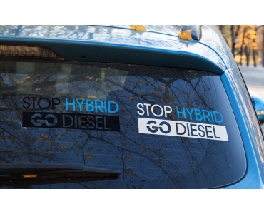 Naklejka Stop Hybrid Go Diesel
